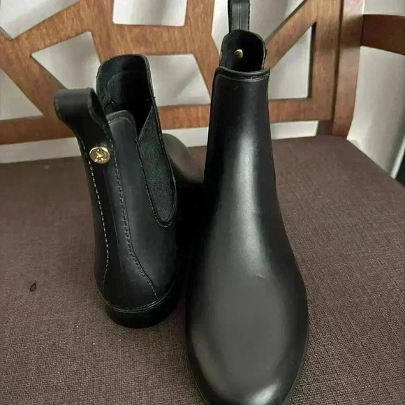 Sam Edelman Tinsley Rubber Boots used like a New - Picture 7 of 9